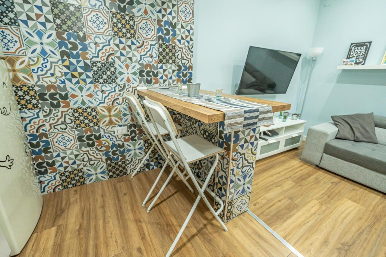 Casa Vacanze Decumano 17 Napoli Exterior foto