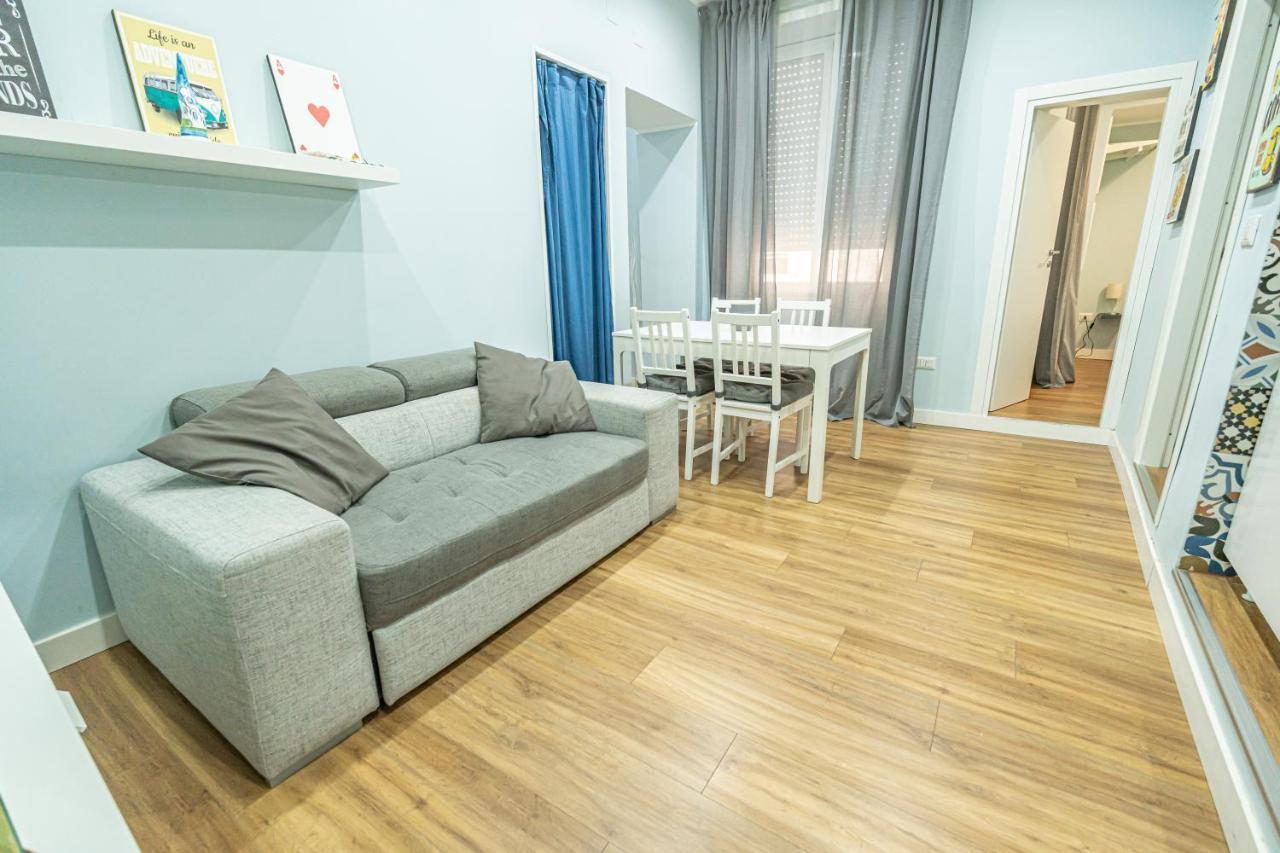 Casa Vacanze Decumano 17 Napoli Exterior foto